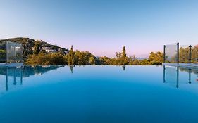 Omnia - Kommeno Bay Dassia (corfu)